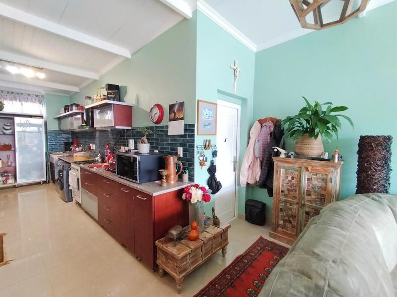 To Let 2 Bedroom Property for Rent in Hout Bay Western Cape